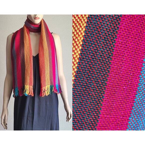 Textured Scarf w/ fringe - Picture 1 of 2